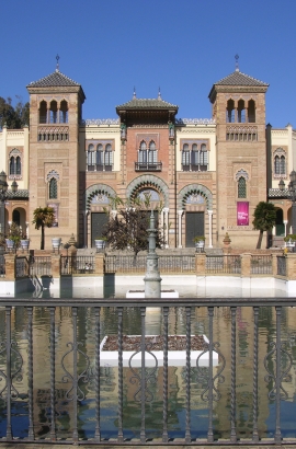 Vista de la fachada del Museo