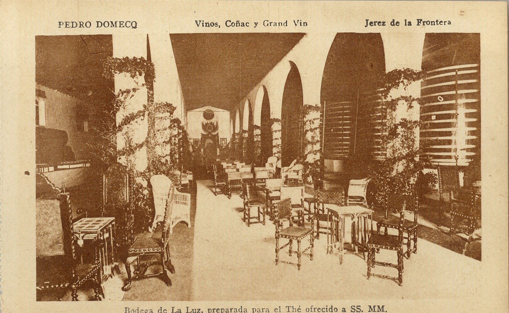 JEREZ DE LA FRONTERA: Bodega de La Luz, preparada para el té ofrecido a SS.MM.1924 (DJ07686)