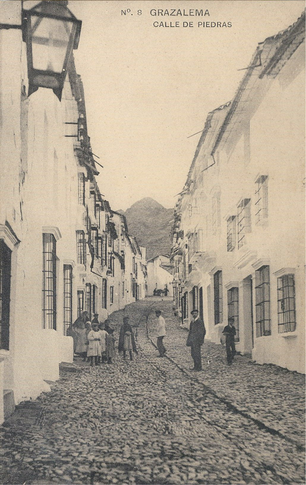 Grazalema: Calle de piedras.1917 (DJ07632)