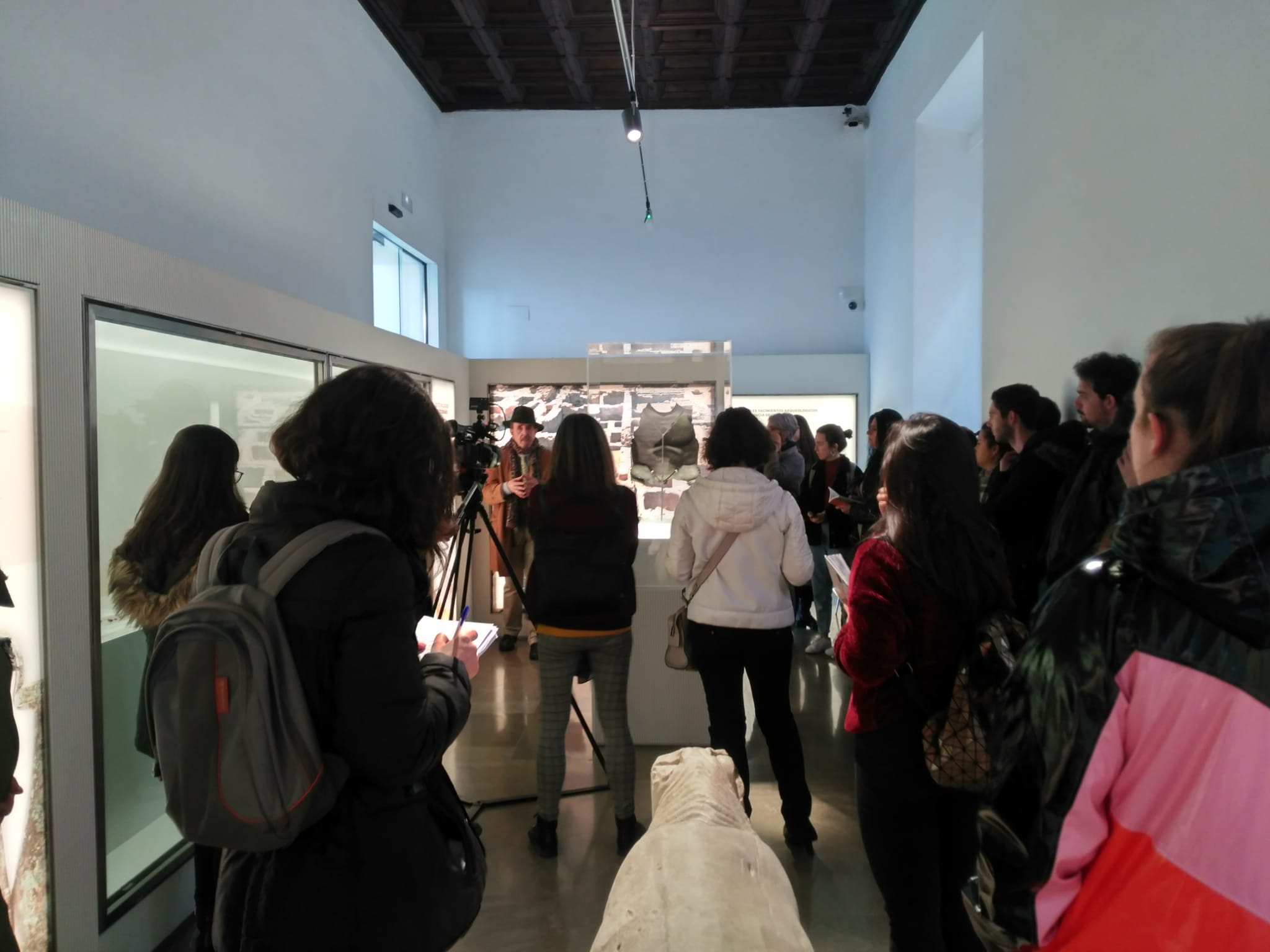El grupo de investigación TRACCE durante una de sus visitas al Museo