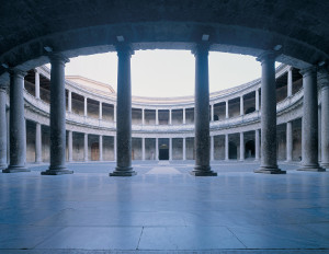 Patio interior Palacio Carlos V