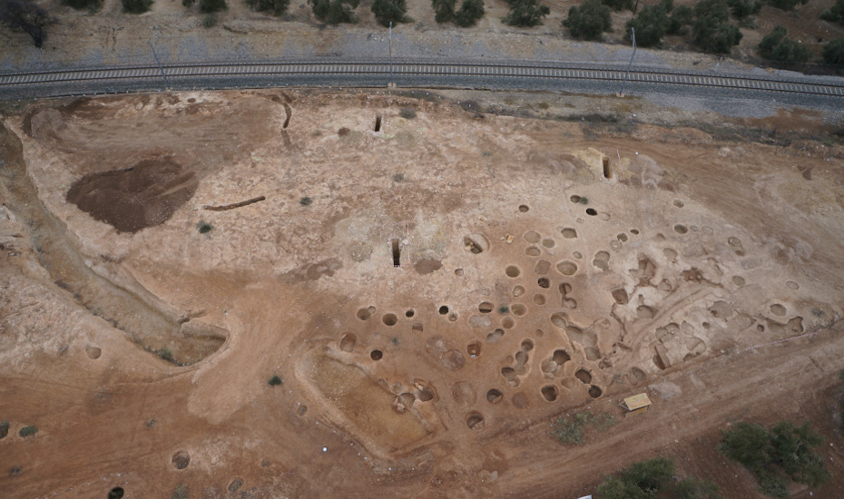 Una ventana al Área de reserva arqueológica. Nuevas aportaciones al Neolítico a través de los yacimientos de Grañena Baja y Arroyo Regordillo en Jaén